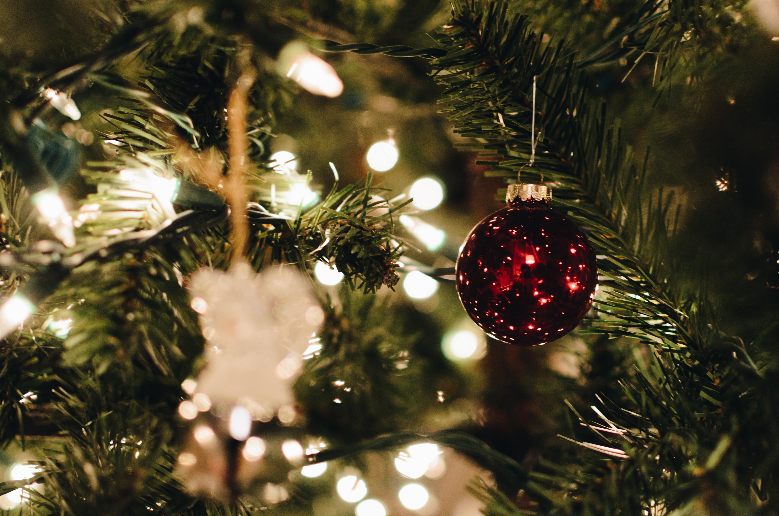 holiday decor ornaments