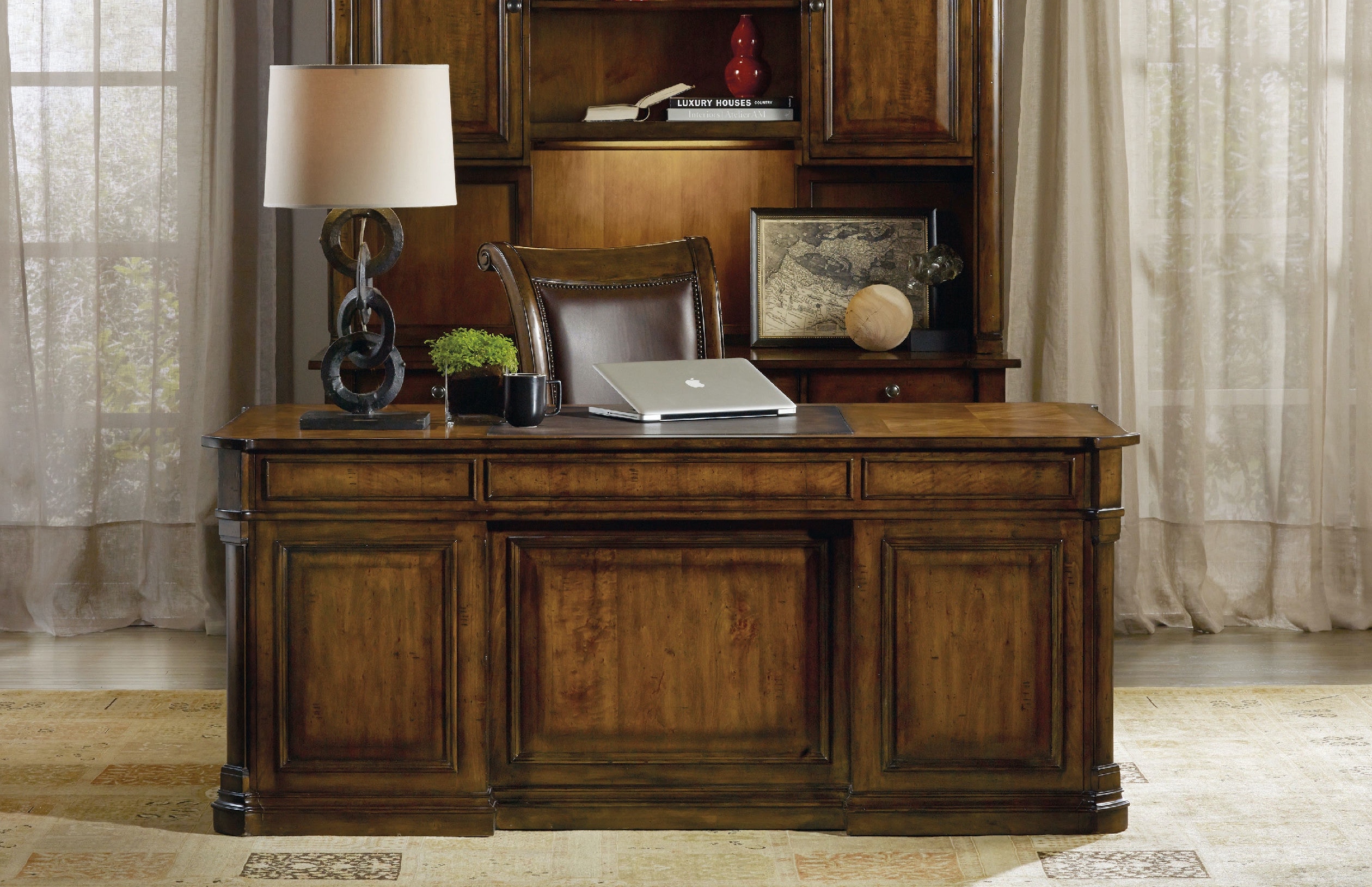 home-office-furniture-to-keep-you-productive