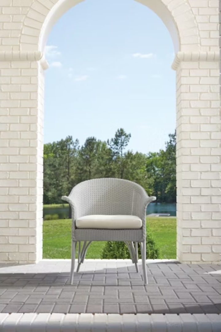 LLoyd Flanders Outdoor furniture