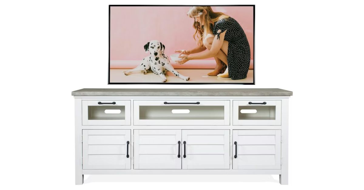 Things To Consider Before Buying an Entertainment Center